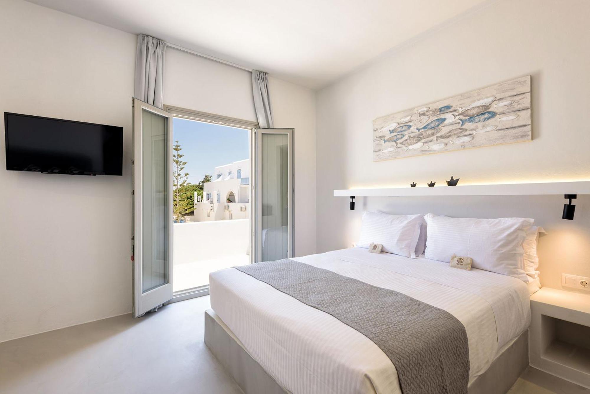 Peven Suites Náousa Exteriör bild