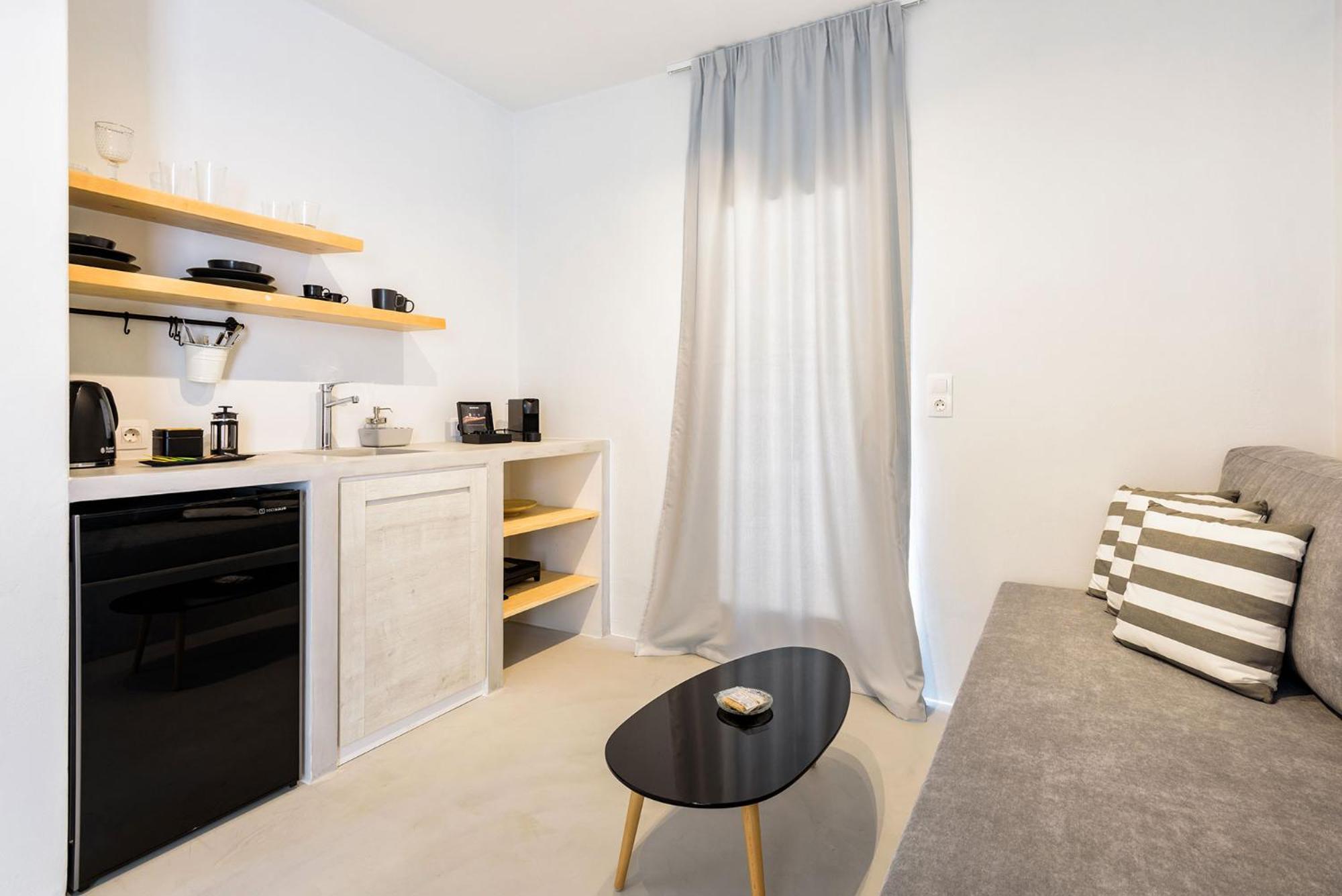 Peven Suites Náousa Exteriör bild