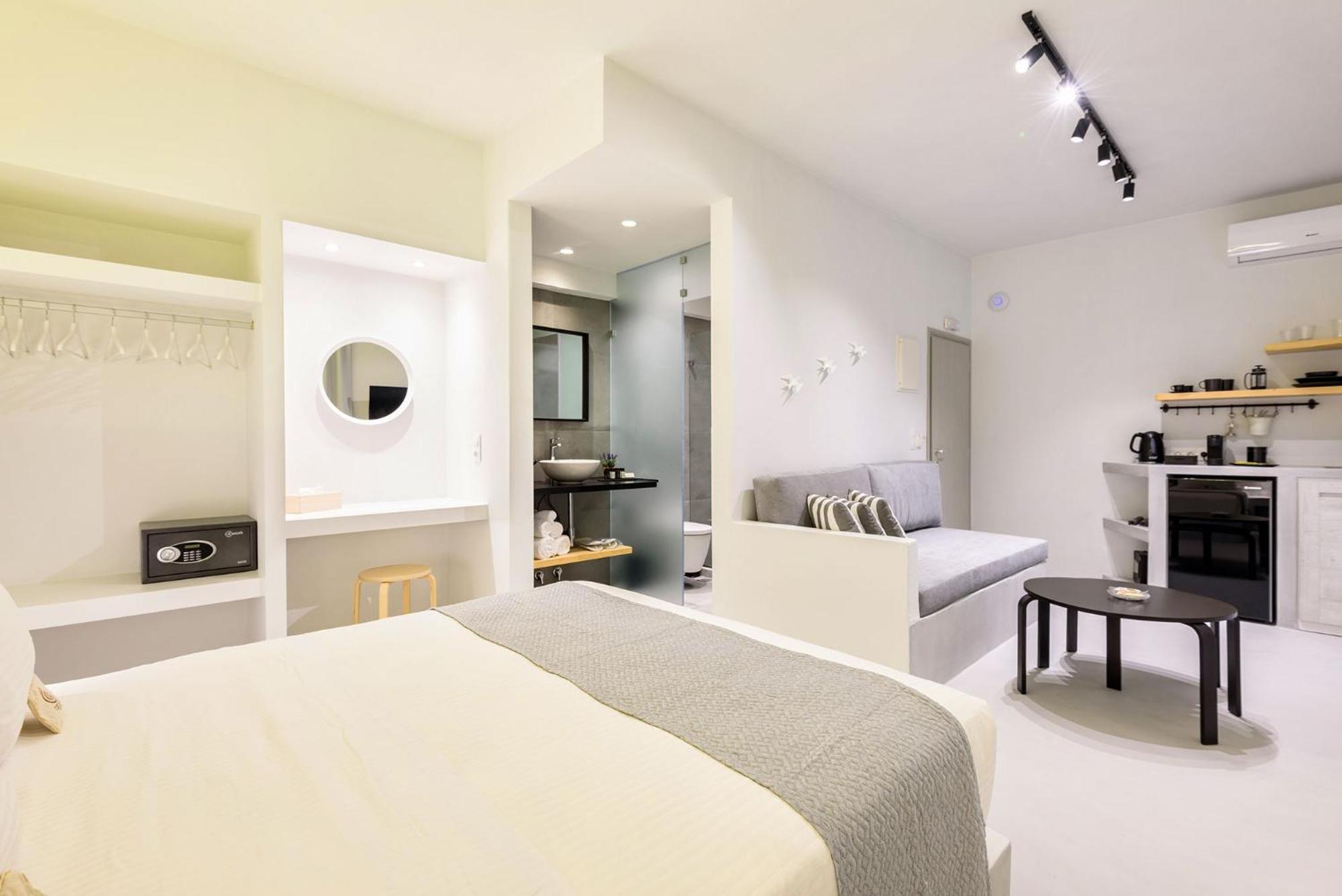Peven Suites Náousa Exteriör bild
