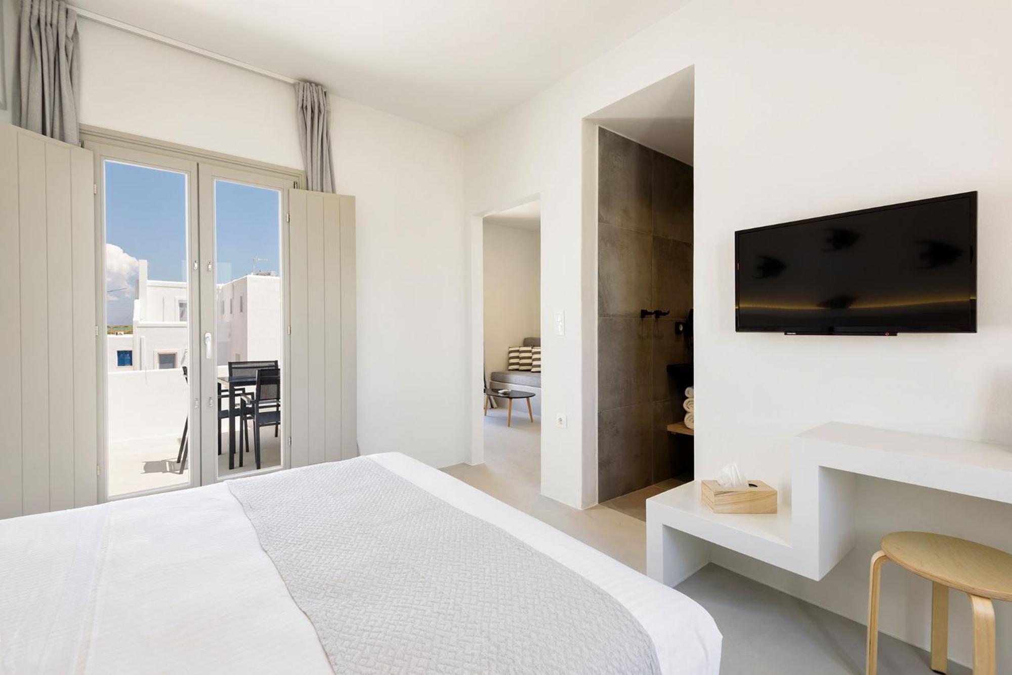 Peven Suites Náousa Exteriör bild