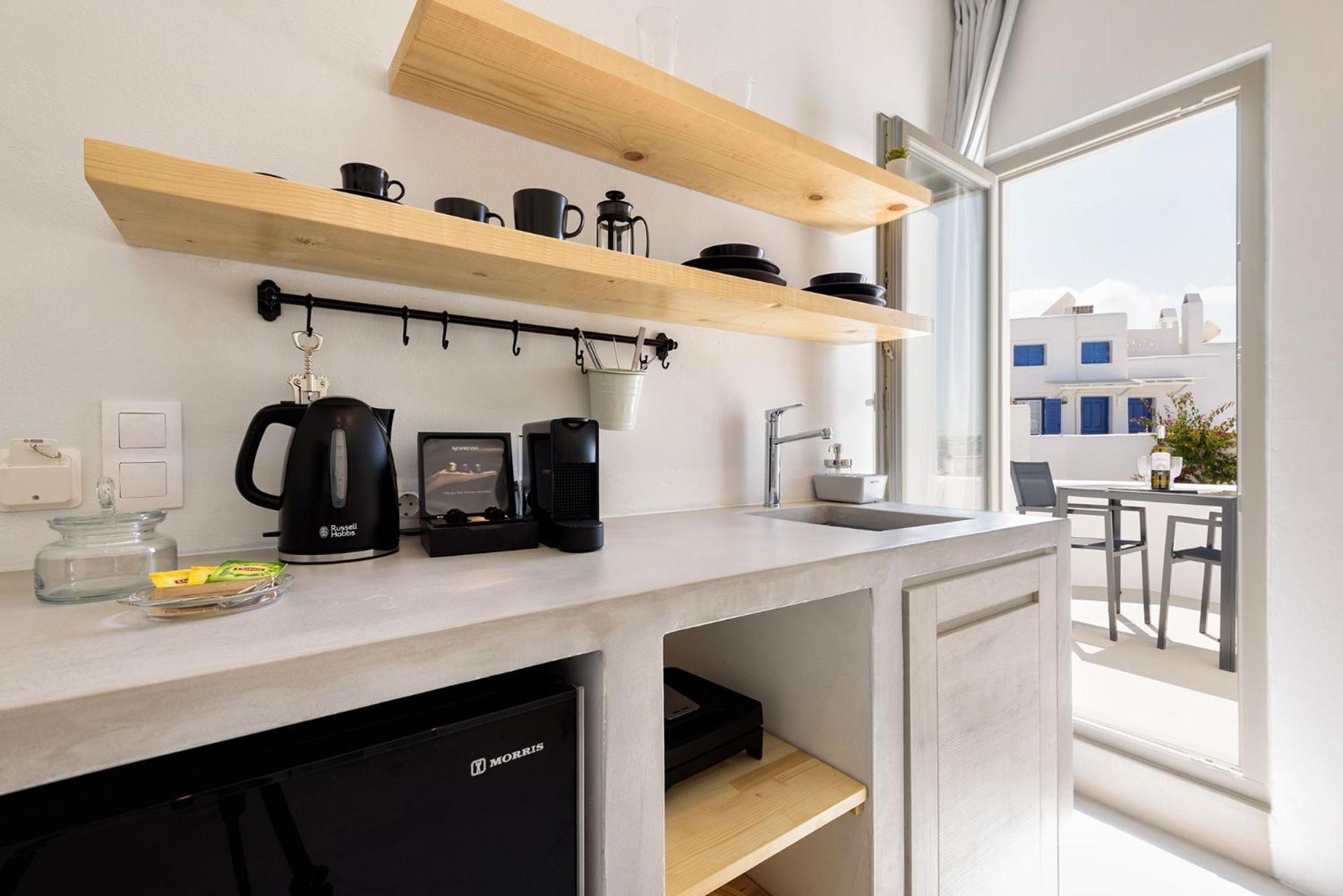 Peven Suites Náousa Exteriör bild